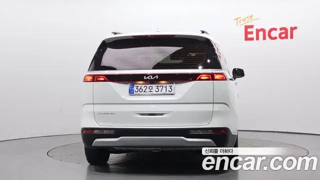 Kia Carnival 2022 — Фото 4/20
