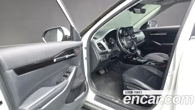 Kia Seltos 2022 — Photo 8/31