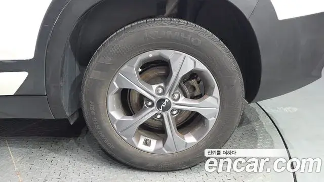 Kia Seltos 2022 — Photo 29/31