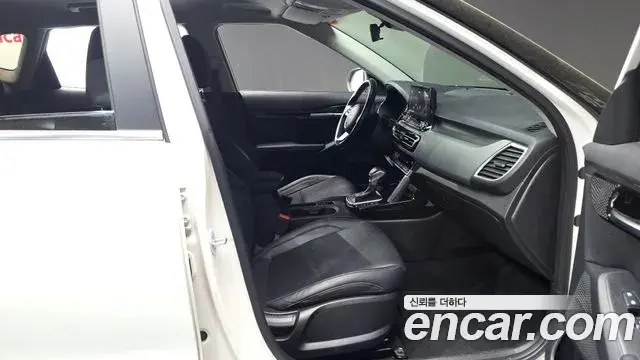 Kia Seltos 2022 — Photo 18/31