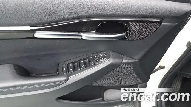 Kia Seltos 2022 — Photo 25/31