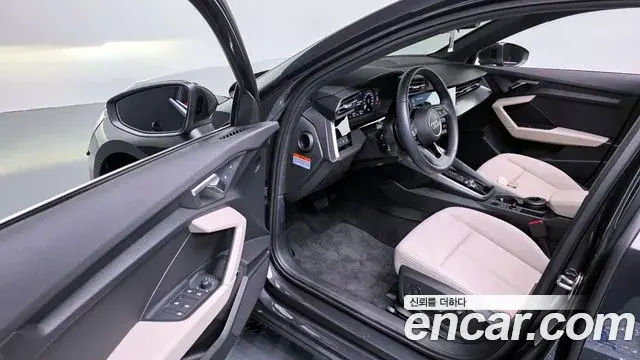 Audi A3 2023 — Şəkil 4/32