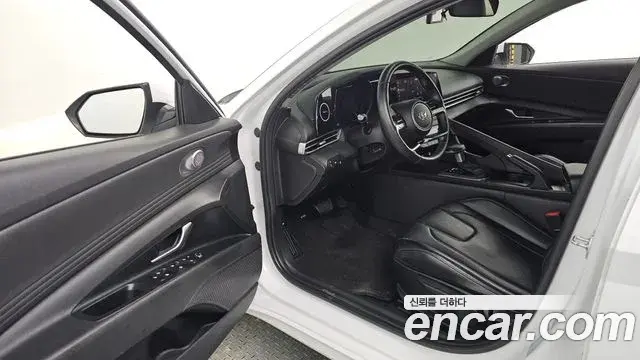 Hyundai Avante 2021 — Фото 10/20