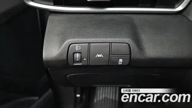 Hyundai Avante 2021 — Фото 19/20