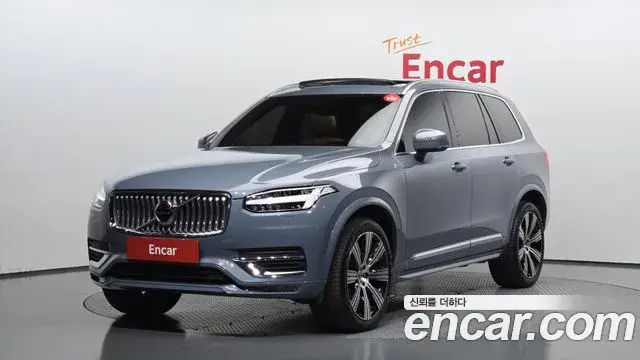 Volvo XC90 2021 — Фото 1/20