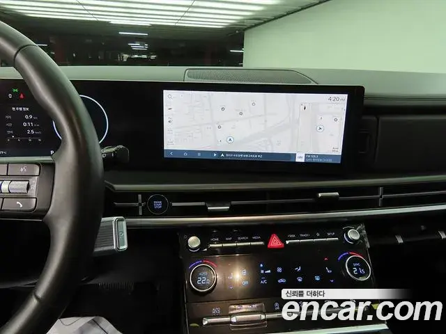 Hyundai Santa Fe 2024 — ფოტო 17/20
