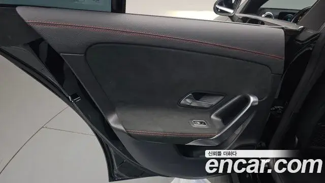 Mercedes-Benz CLA-Class 2021 — ფოტო 30/33