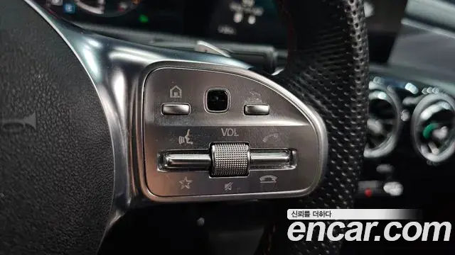 Mercedes-Benz CLA-Class 2021 — ფოტო 7/33
