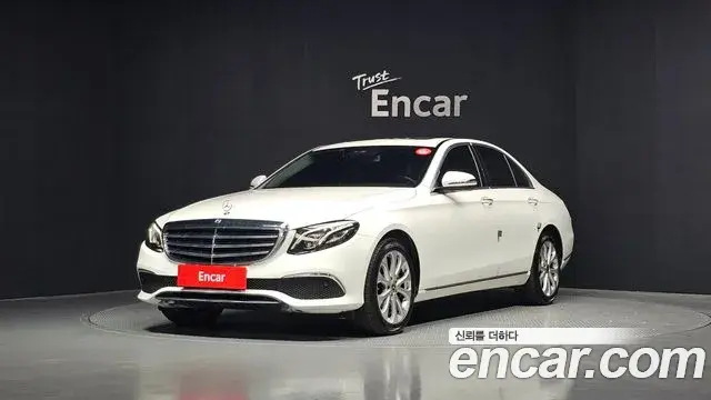 Mercedes-Benz E-Class 2019 — Şəkil 16/20