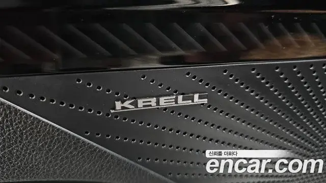 Kia K5 2021 — Photo 8/42