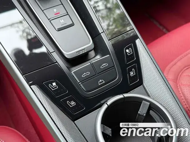 Porsche 911 2023 — Şəkil 8/20