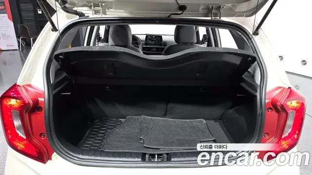Kia Morning Urban 2021 — Photo 33/34