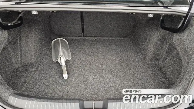 Volkswagen Jetta 2024 — Photo 25/29