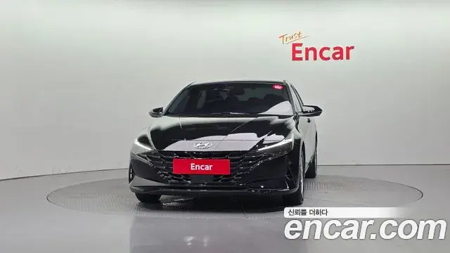 Hyundai The New Avante Hybrid 2022 — Photo 27/30