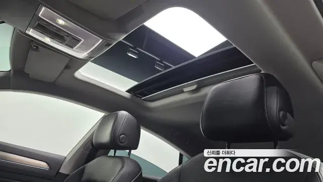 Volkswagen Arteon 2019 — ფოტო 23/32