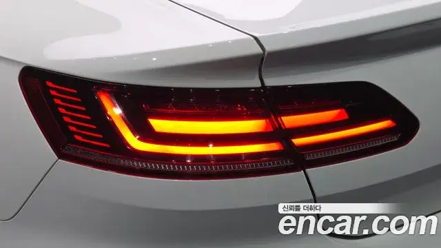 Volkswagen Arteon 2019 — ფოტო 9/32