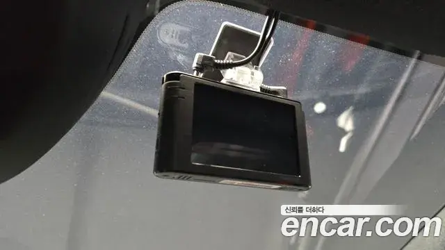 Volvo XC40 2021 — Şəkil 15/30