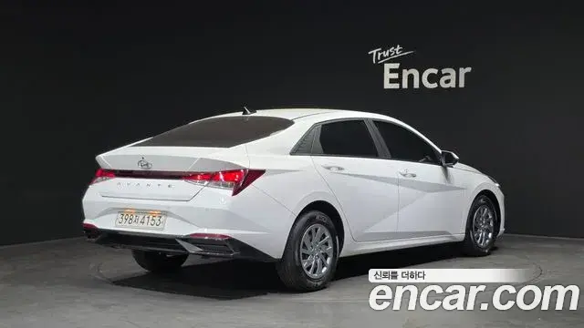Hyundai The New Avante Hybrid 2021 — ფოტო 15/30