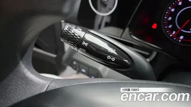 Hyundai The New Avante Hybrid 2021 — ფოტო 28/30