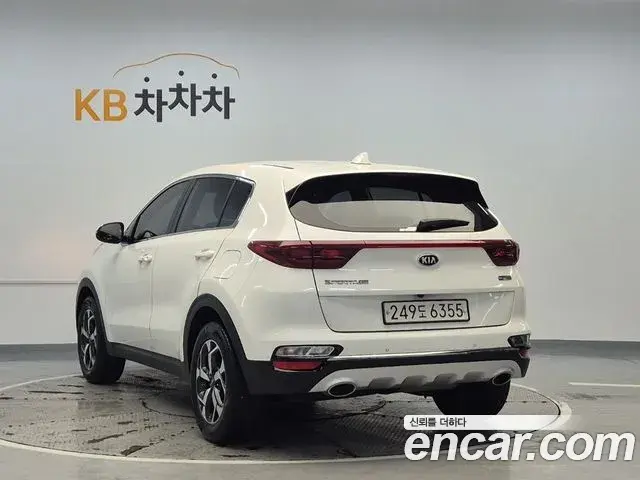 Kia Sportage The Bold 2020 — Photo 16/20
