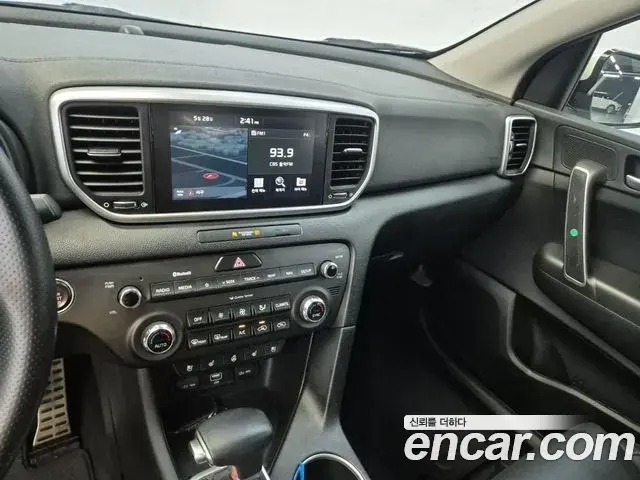 Kia Sportage The Bold 2020 — Photo 17/20