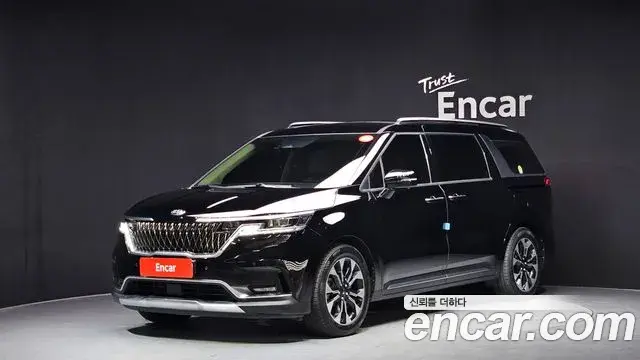 Kia Carnival 2020 — Фото 1/20