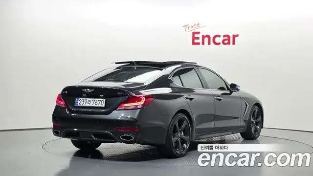 Genesis G70 2018 — Şəkil 1/35