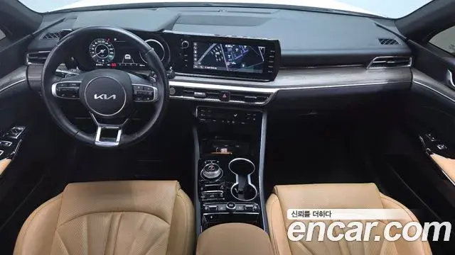 Kia K5 2021 — Photo 30/35