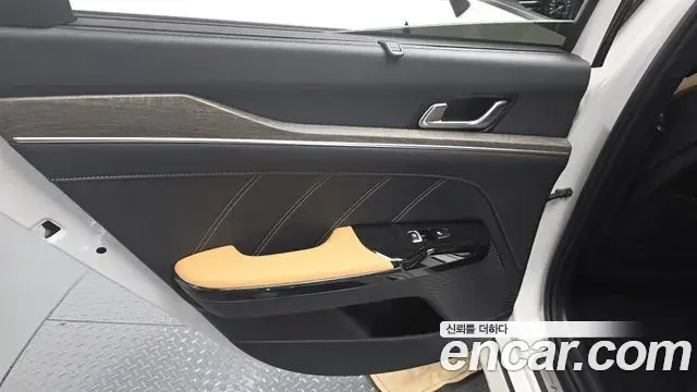 Kia K5 2021 — Photo 27/35
