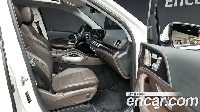 Mercedes-Benz GLE-Class 2022 — ფოტო 12/20