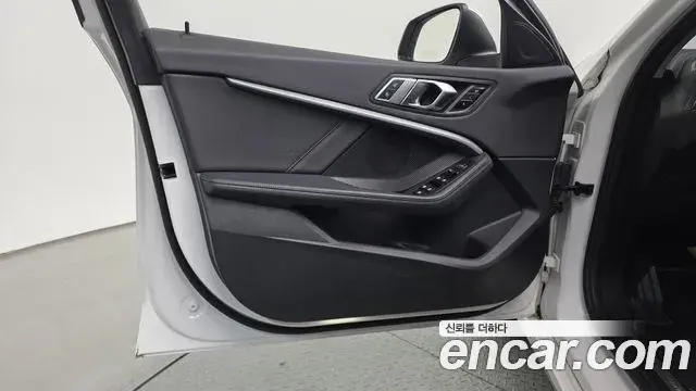 BMW 1 Series 2022 — Photo 20/30