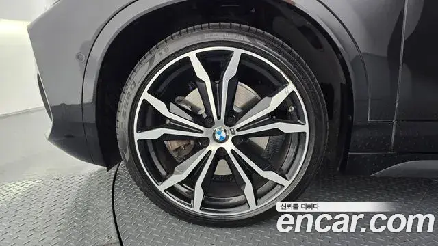 BMW X2 2022 — Şəkil 20/20