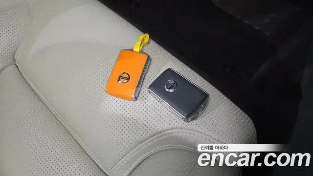 Volvo S60 2021 — Photo 9/31