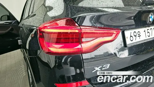 BMW X3 2018 — Photo 12/35