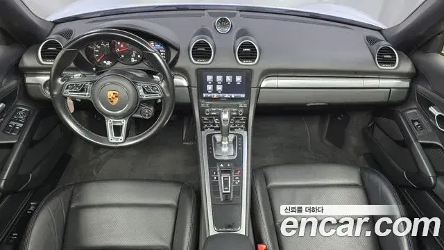 Porsche 718 Boxster 2018 — Фото 6/20