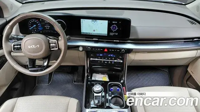Kia Carnival 2023 — Şəkil 8/32