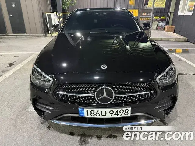 Mercedes-Benz E-Class 2021 — Фото 18/18