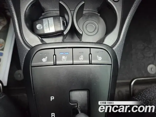 Kia Morning Urban 2022 — Photo 19/20