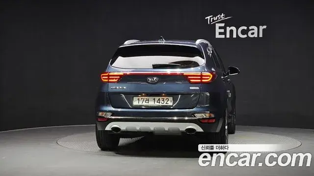 Kia Sportage The Bold 2019 — ფოტო 4/32