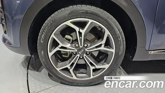 Kia Sportage The Bold 2019 — ფოტო 3/32