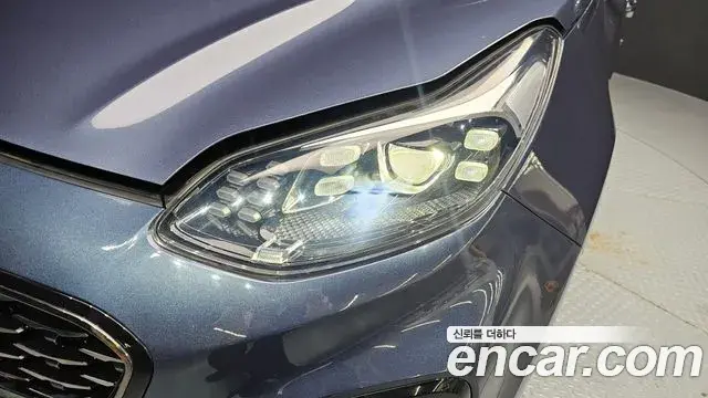 Kia Sportage The Bold 2019 — ფოტო 17/32