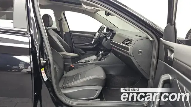 Volkswagen Jetta 2024 — Şəkil 15/20