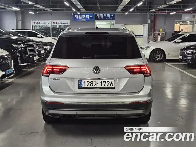 Volkswagen Tiguan 2020 — Şəkil 6/20