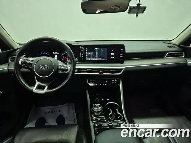 Kia K5 2020 — ფოტო 4/18
