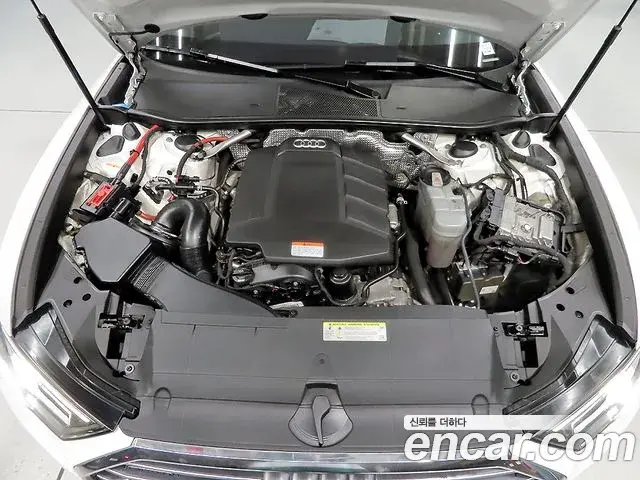 Audi A6 2019 — ფოტო 5/20