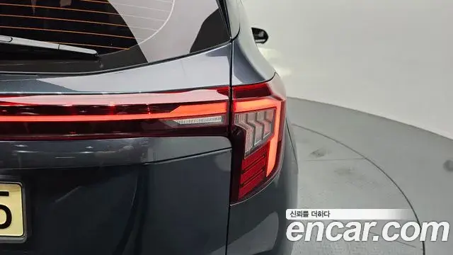 Kia Seltos 2022 — Şəkil 11/32