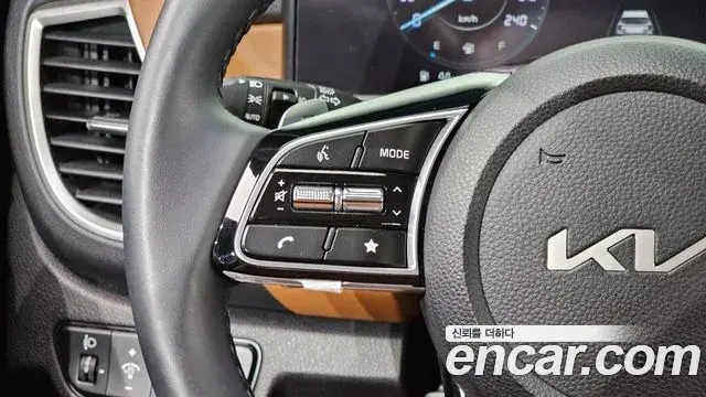 Kia Seltos 2022 — Şəkil 32/32