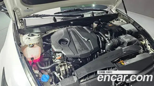 Hyundai Sonata Hybrid 2021 — Photo 4/30