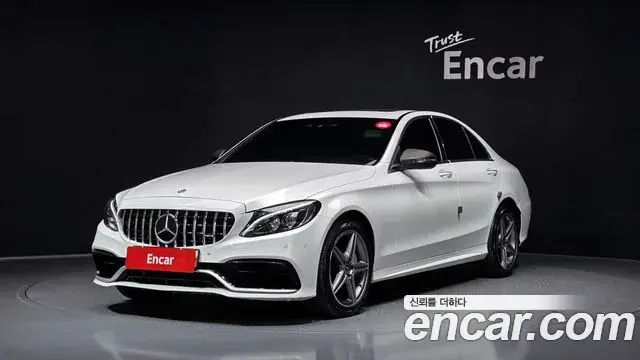 Mercedes-Benz C-Class 2018 — Фото 10/20