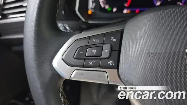 Volkswagen Jetta 2023 — Şəkil 20/34
